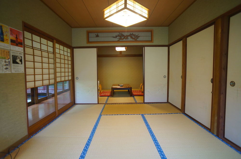 Отель Takaosou Юфу Экстерьер фото